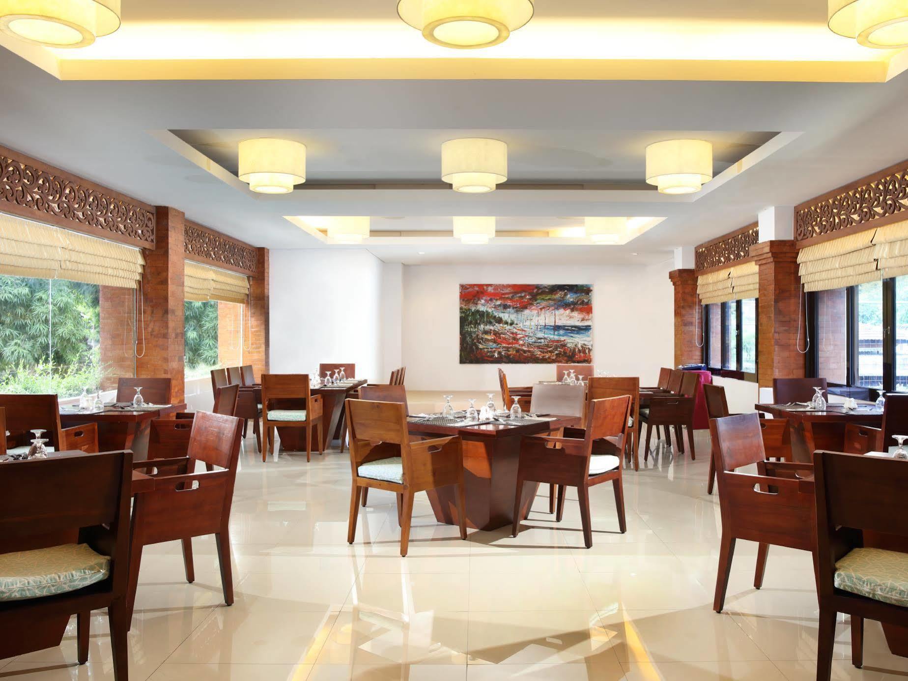 Grand Mirah Boutique Hotel Денпасар Екстериор снимка