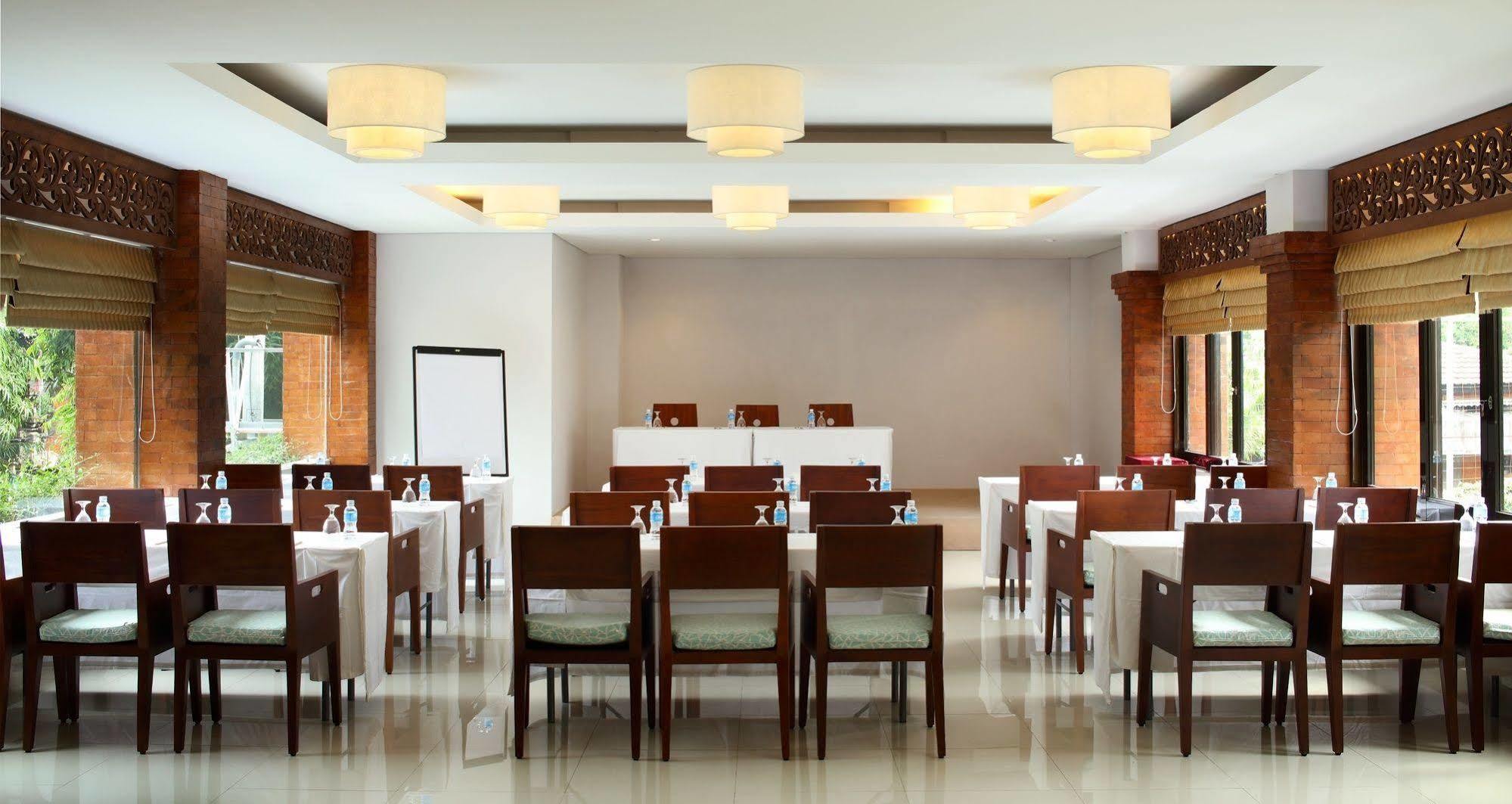 Grand Mirah Boutique Hotel Денпасар Екстериор снимка