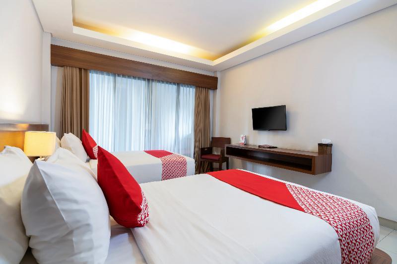 Grand Mirah Boutique Hotel Денпасар Екстериор снимка
